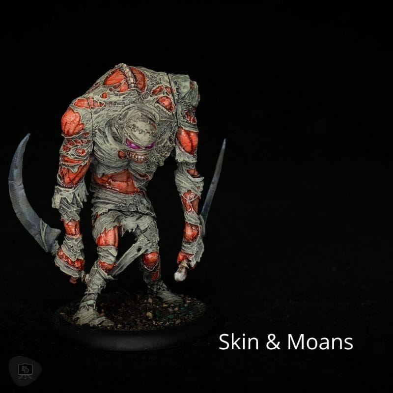 Skin & moons miniatures. (Miniature Painting)