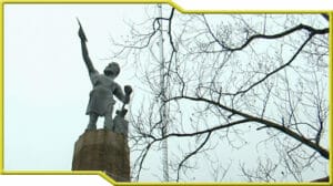 A statue of a man holding a flag on top of a tree featured in Starship Deimos, one of the Potemkin Pictures' Star Trek fan films.